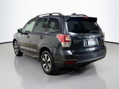 2017 Subaru Forester 2.5i Premium CLEAN CARFAX!