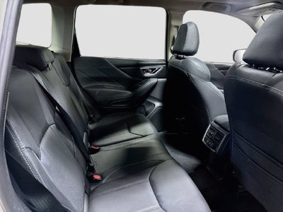 2019 Subaru Forester Limited W/ HTD SEATS + NAV!