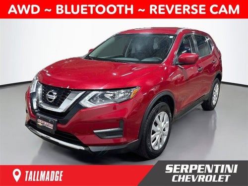 2017 Nissan Rogue S AWD!