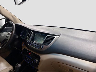 2017 Hyundai Tucson SE Plus AWD!
