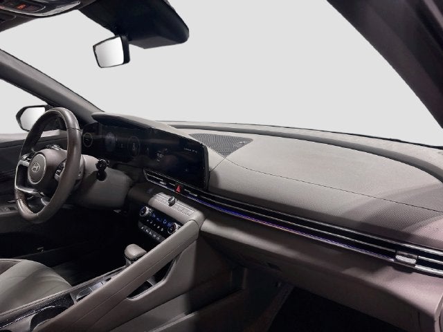 2024 Hyundai Elantra SEL 1 OWNER!!