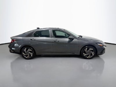 2024 Hyundai Elantra SEL 1 OWNER!!