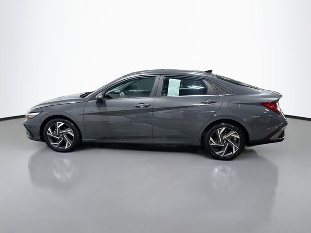 2024 Hyundai Elantra SEL 1 OWNER!!